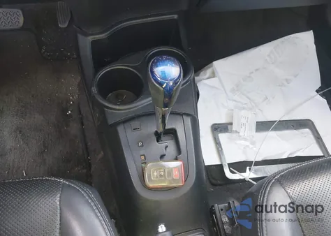 2018 Toyota Prius C Four z USA, uszkodzony, nr VIN JTDKDTB39J1601179